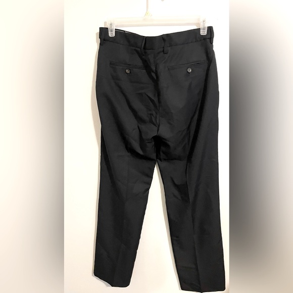 Ex 32Wx33L Amazon Essentials Mens Expandable Waist Classic-fit Flat-Front pant - Picture 5 of 6